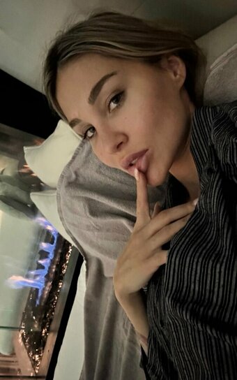 definy Nude Leaks Photo 11