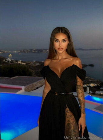 definy Nude Leaks Photo 24