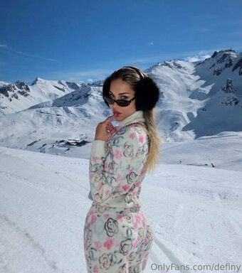 definy Nude Leaks Photo 25