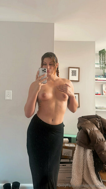 dehlani / dehlaani / https: / onlykuper Nude Leaks OnlyFans Photo 11