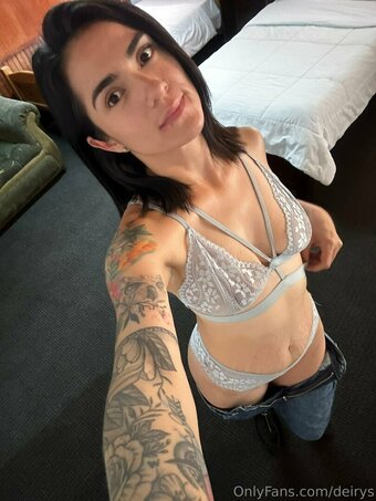deirys Nude Leaks Photo 26