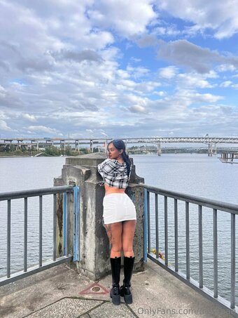 deja.bae Nude Leaks Photo 17