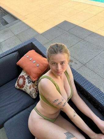 Delaney Malone / MaloneDelaney / delaneymalone_ / https: Nude Leaks Photo 10