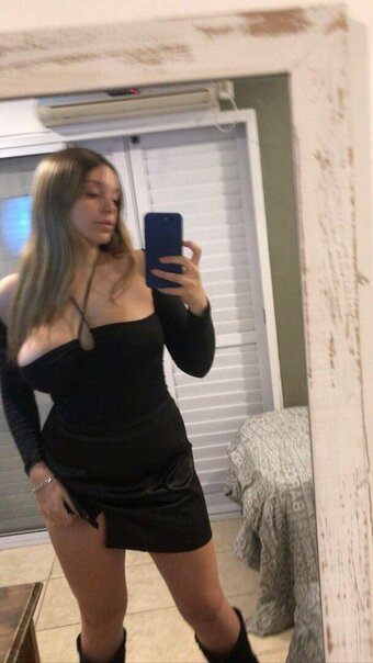 delfy / delfysele / https: Nude Leaks OnlyFans Photo 22