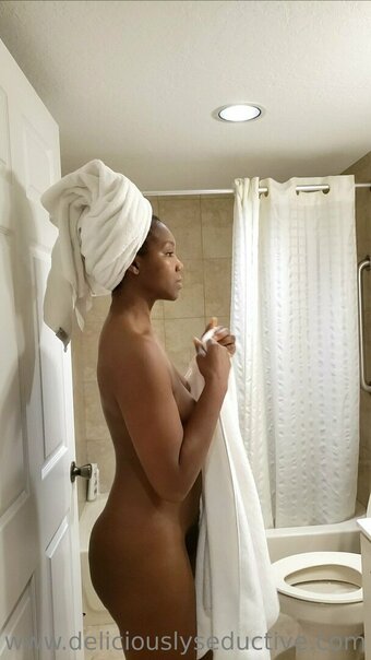 deliciouslyseductive Nude Leaks Photo 16