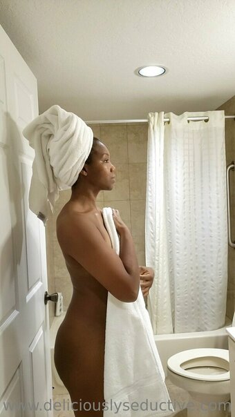 deliciouslyseductive Nude Leaks Photo 18