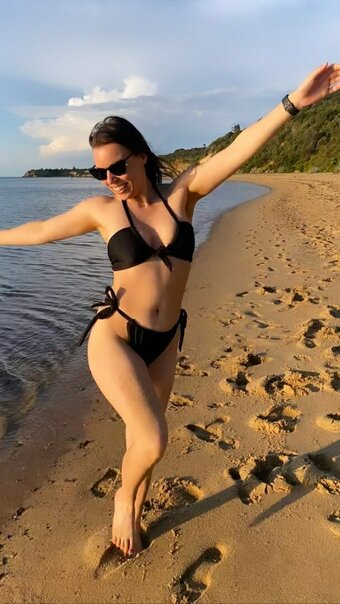 Deligracy Nude Leaks Photo 8