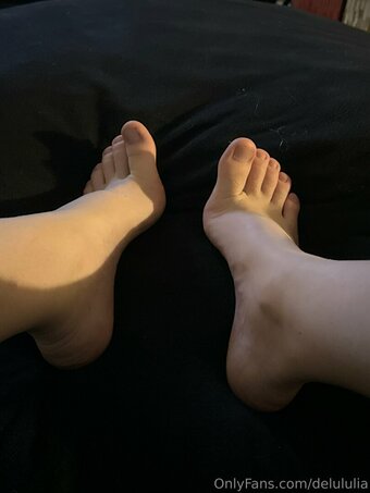 delululia Nude Leaks Photo 2