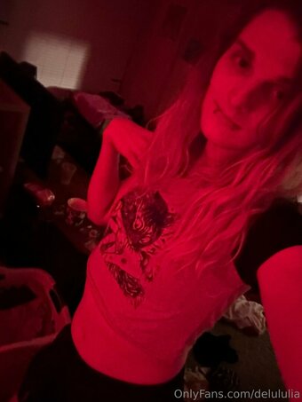 delululia Nude Leaks Photo 10