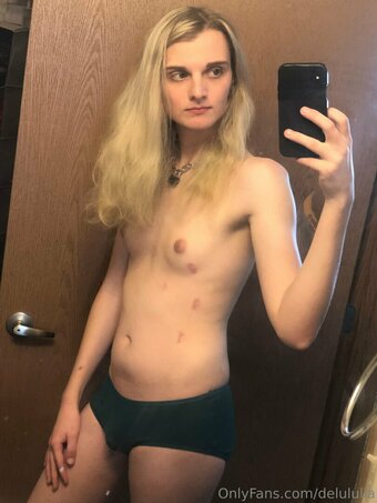 delululia Nude Leaks Photo 15