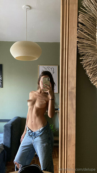 delupe Nude Leaks Photo 23