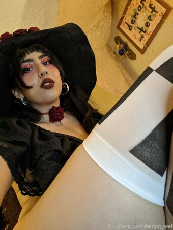 demon_teef Nude Leaks Photo 2