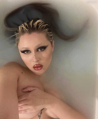 Demonkomplex / laviniaollhoff Nude Leaks OnlyFans Photo 13