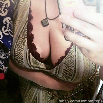 Demonsteps / assets / cw Nude Leaks Photo 1