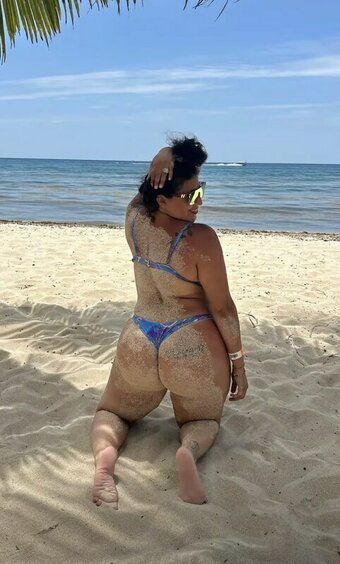 Denise Ramirez / denisermz_ / ramirez_denise16 Nude Leaks Photo 20
