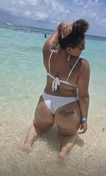 Denise Ramirez / denisermz_ / ramirez_denise16 Nude Leaks Photo 23