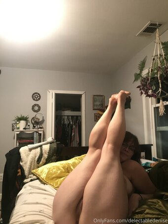 denisemoves / nsfw yoga Nude Leaks OnlyFans Photo 4