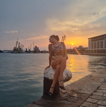 Denitza D / Deni / denitzad Nude Leaks Photo 11