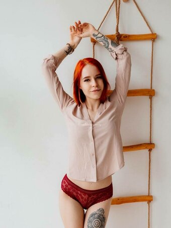 Denly / denlyasha / https: Nude Leaks OnlyFans Photo 1