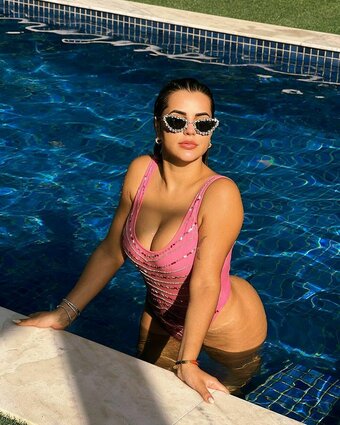 Deolane Bezerra / dra.deolanebezerra Nude Leaks Photo 12