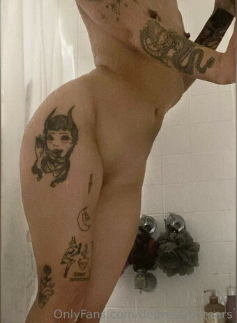 depressiontears / confusedtearz Nude Leaks OnlyFans Photo 12