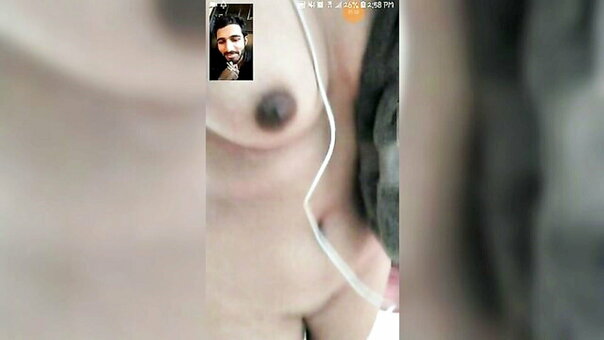 Desi Model Nude Leaks Photo 13