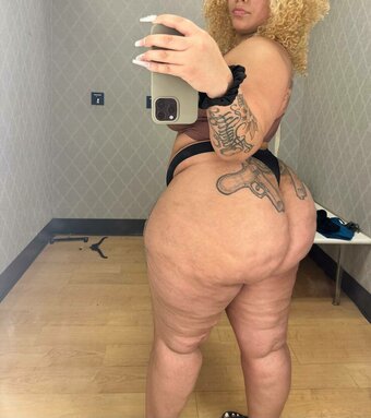 DessD / dess__ / dess__2 / dess__d2 / dessd__22backup / https: Nude Leaks OnlyFans Photo 2