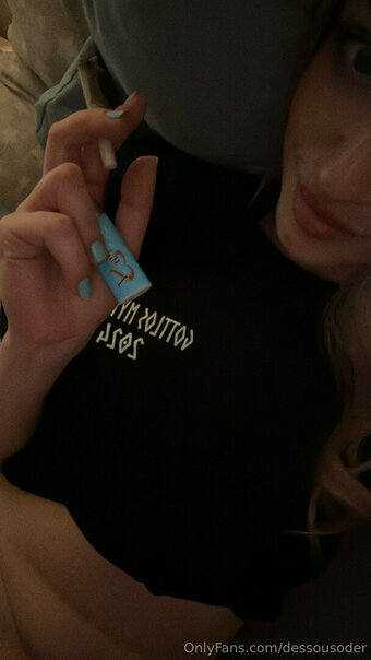 dessousoder Nude Leaks Photo 2