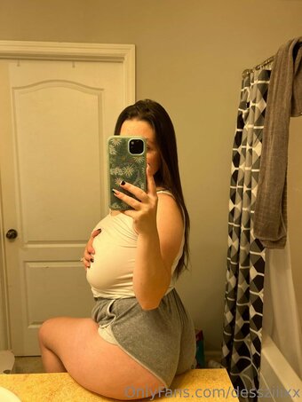 Destany / dessziiixx / destanyandfamily / https: Nude Leaks OnlyFans Photo 4