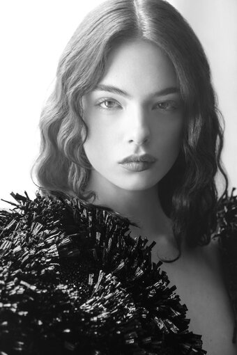 Deva Cassel / d.casseluxxi Nude Leaks Photo 21