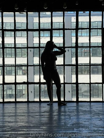 deviantdesiree Nude Leaks Photo 12