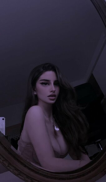 deviIbabie / https: Nude Leaks Photo 11