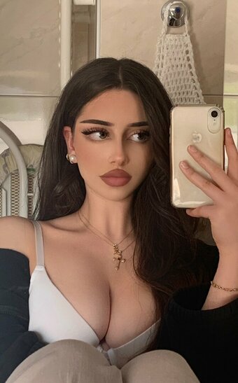 deviIbabie / https: Nude Leaks Photo 14