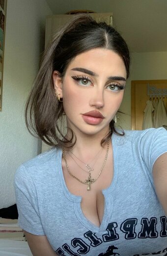 deviIbabie / https: Nude Leaks Photo 17