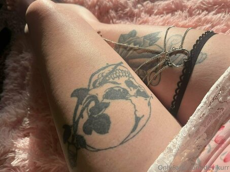 devikurr Nude Leaks Photo 21