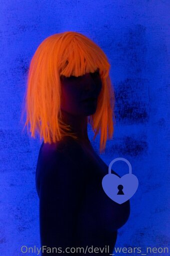devil_wears_neon Nude Leaks Photo 1