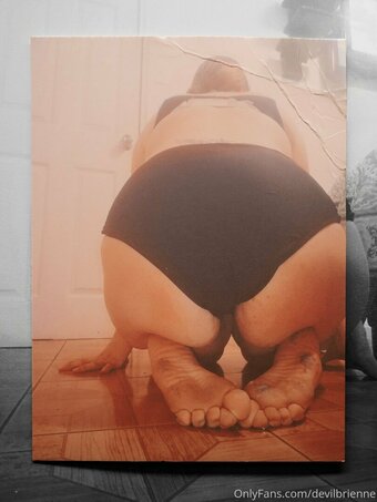 devilbrienne Nude Leaks Photo 20