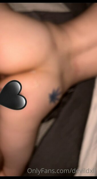 devildxll Nude Leaks Photo 2