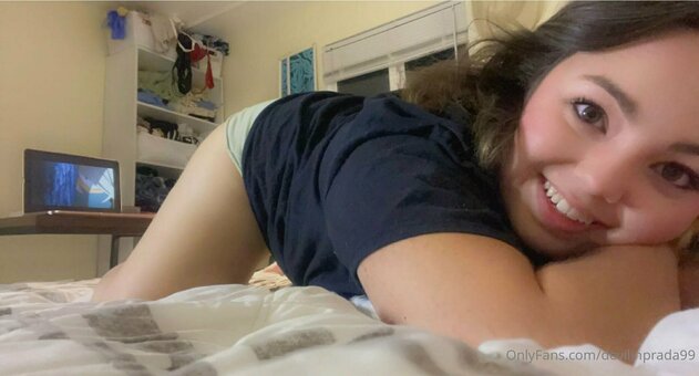 devilinprada99 Nude Leaks Photo 21