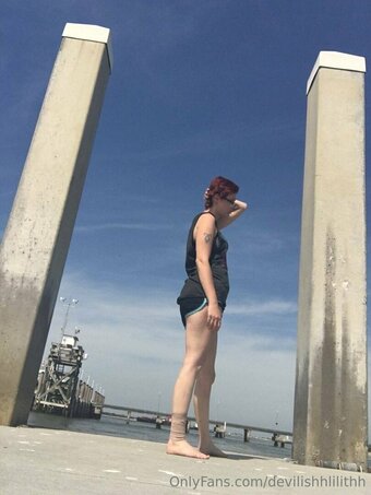 devilishhlilithh Nude Leaks Photo 26