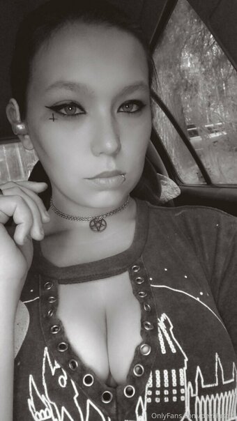 devillust69 Nude Leaks Photo 2