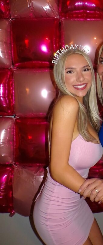 devin / devin.laurel.mackie Nude Leaks Photo 7