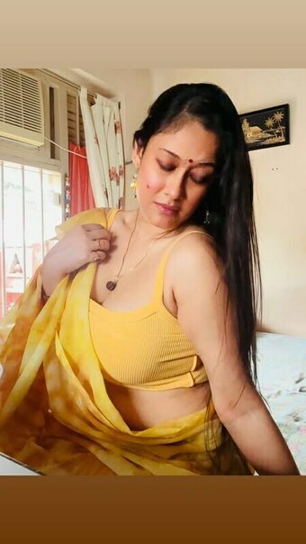 Devina Bose / DevinaBose / bose_devina_official / https: Nude Leaks Photo 1