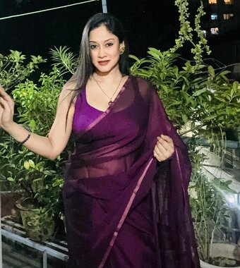 Devina Bose / DevinaBose / bose_devina_official / https: Nude Leaks Photo 4