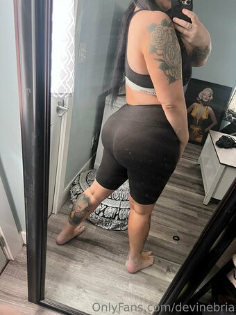 devinebria Nude Leaks Photo 58