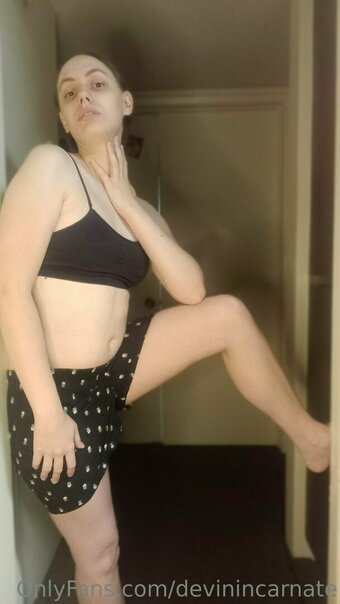 devinincarnate Nude Leaks Photo 13