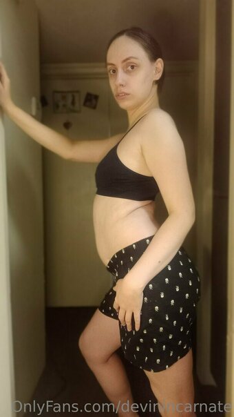 devinincarnate Nude Leaks Photo 17