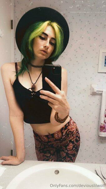 deviouslilwolf Nude Leaks Photo 10