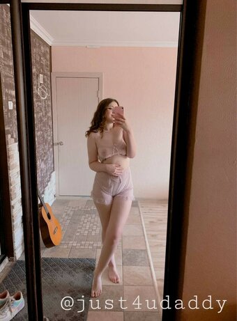 Devochka Askorbinka / Lesya4u / Lesyamyr / devochka.askorbinka / just4udaddy Nude Leaks Photo 15