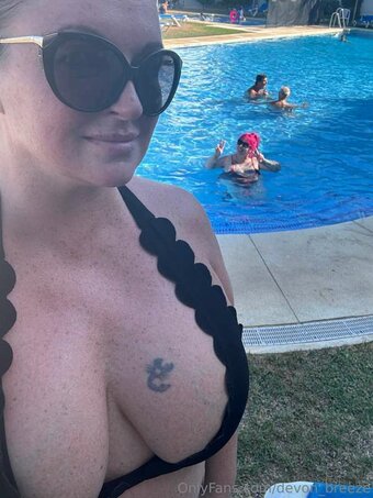 devon_breeze / Devon Breeze / devon_breeze - 34G Nude Leaks OnlyFans Photo 25